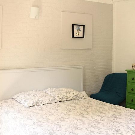 Le Clos Des Artistes - Chambres D'Hotes Turny Экстерьер фото
